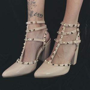 Studded Pointed Toe Heel